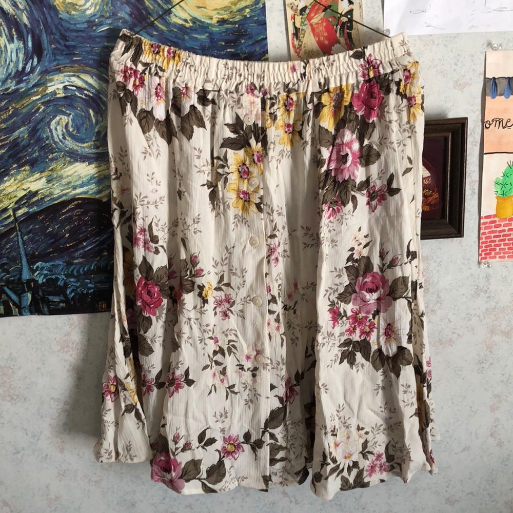 floral button down skirt